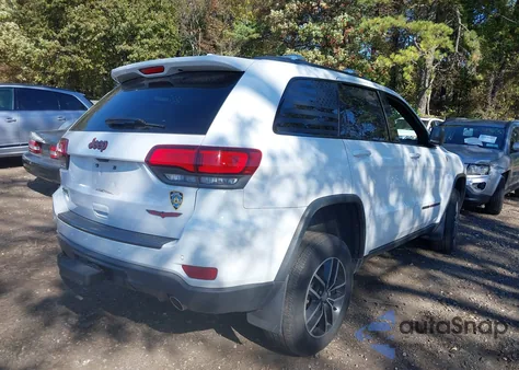 2018 Jeep Grand Cherokee Trailhawk 4X4 z USA, uszkodzony, nr VIN 1C4RJFLGXJC305828